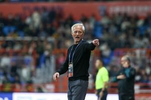 足球报：足协杯为玉昆带来迅速反弹的绝好机会，安德森战意十足