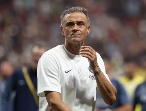 巴黎在欧冠主场半场两球落后,上次出现还是2004年对切尔西