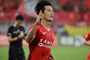 北青：向余望将赴U22国足报到，随队参加熊猫杯